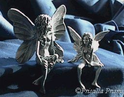 Precious Little Sprout Faery shoots the breeze with her sister faery.
